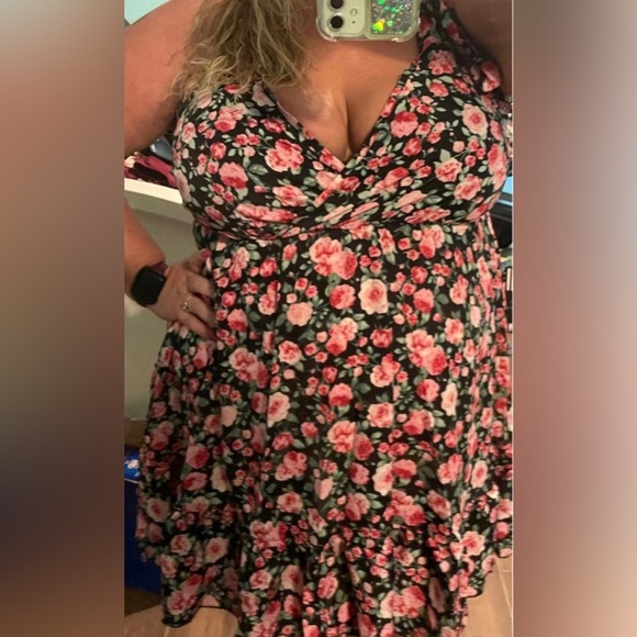 Floral dress 2X plus new - Picture 3 of 13